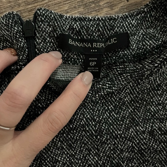 Banana Republic Dress - Picture 2 of 2